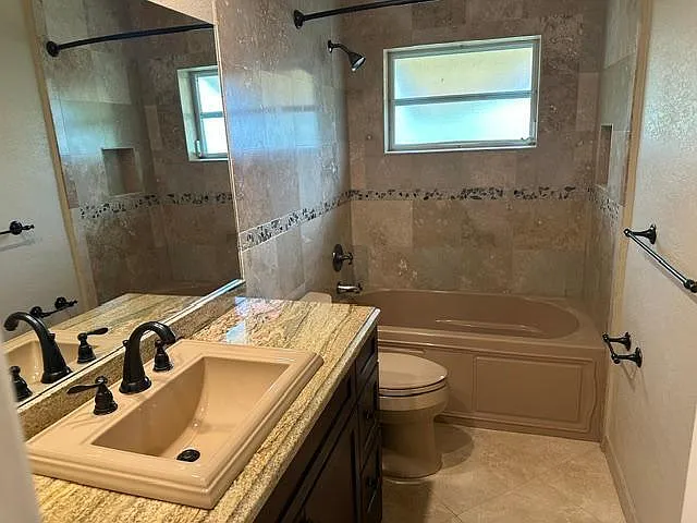 732 SE 11th Ave — Photo 22