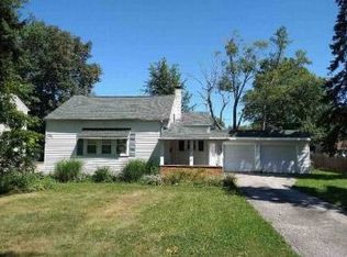 741 E 332nd St, Eastlake, OH