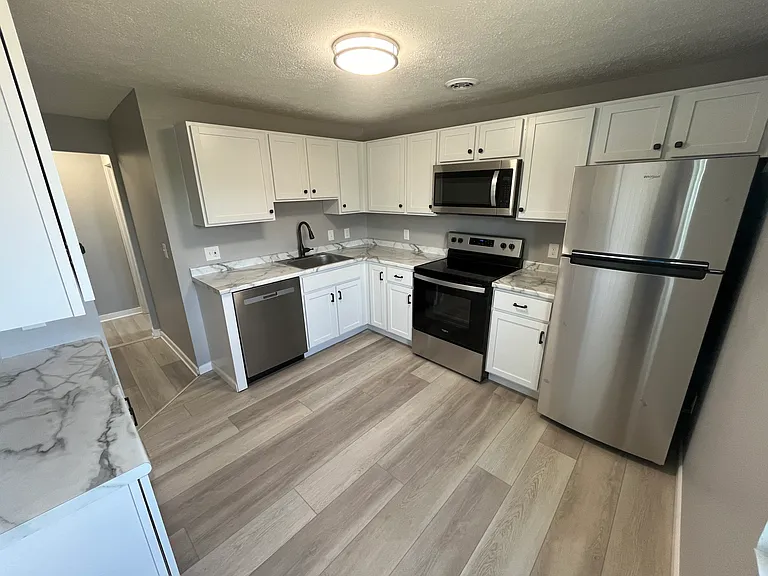506B California Ave #506B — Photo 1