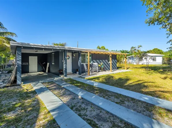 125 NW 127th St, North Miami, FL 33168