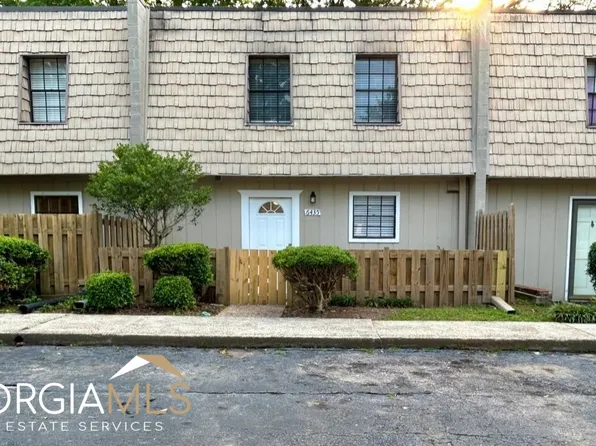 6435 Wood Cir, Morrow, GA 30260