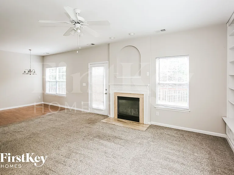 2516 Macie Glen Ct — Photo 4