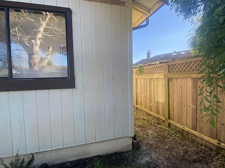 1151A Madrone Way — Photo 10