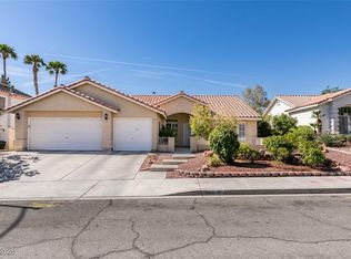 8105 Tropic Isle Cir, Las Vegas, NV 89128