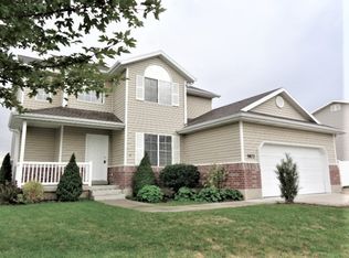 3872 W 800 S, Syracuse, UT 84075