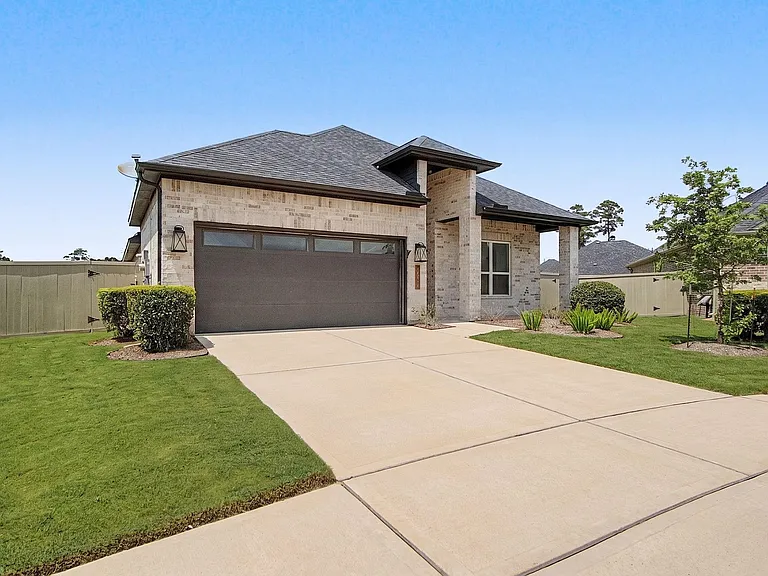 15404 Bicknells Thrush Ct — Photo 2