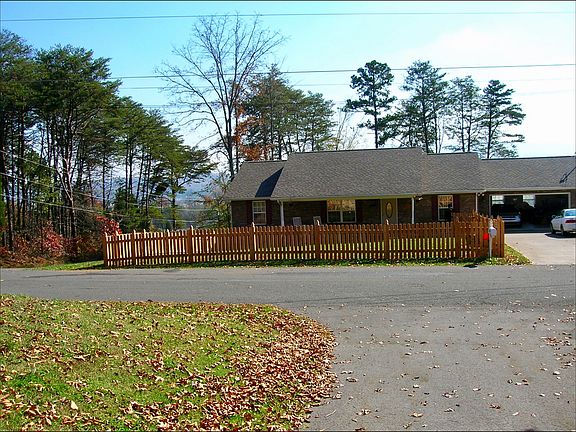 Spectacular Mountain View 