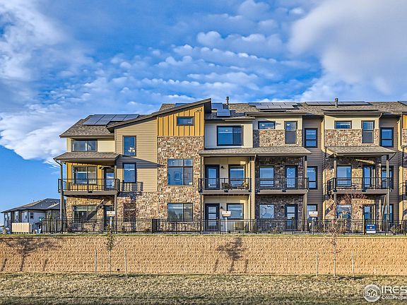 5th image of 869 Birdwhistle Ln #4