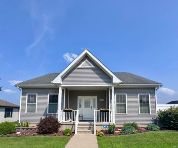 970 Dora Ln, Plymouth, IN, 46563