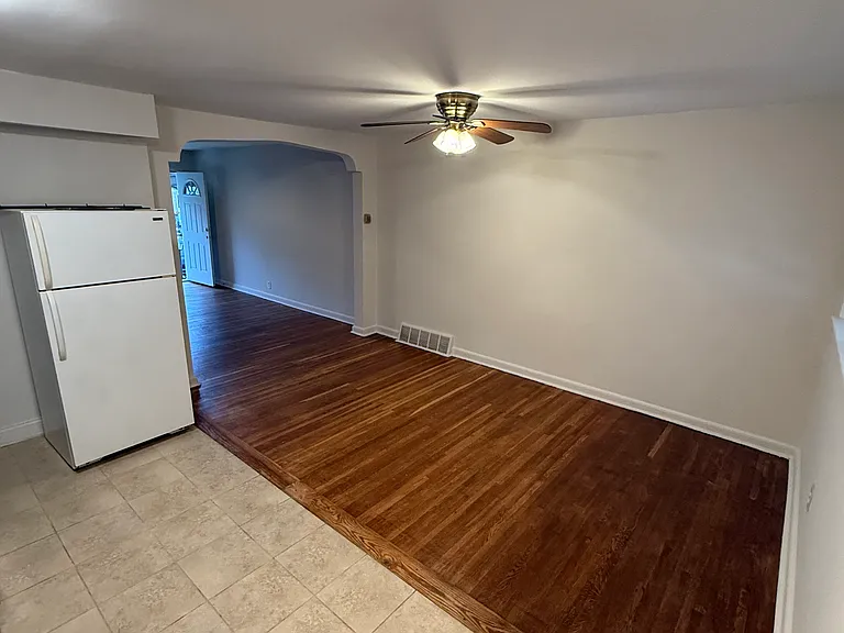 4510 Tudor St — Photo 22