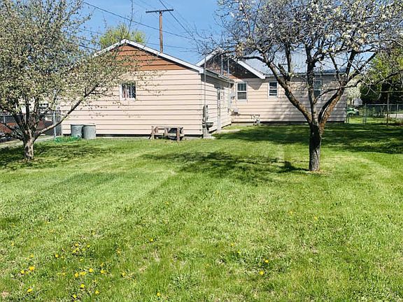 5th image of 2151 Burlington Ave