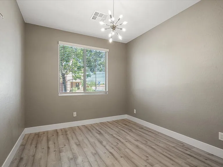4105 Trillium Bay Ln — Photo 16