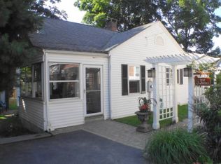 3 1/2R Buffum St, Salem, MA 01970