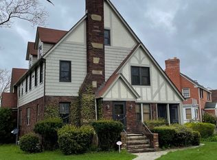 3863 Monticello Blvd, Cleveland Heights, OH 44121