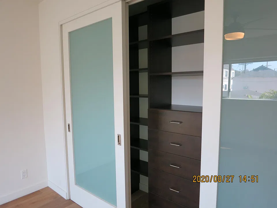 Closet with custom fitted organizer