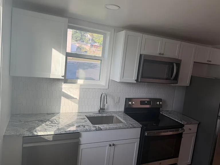 2851 Kutztown Rd #3 — Photo 5