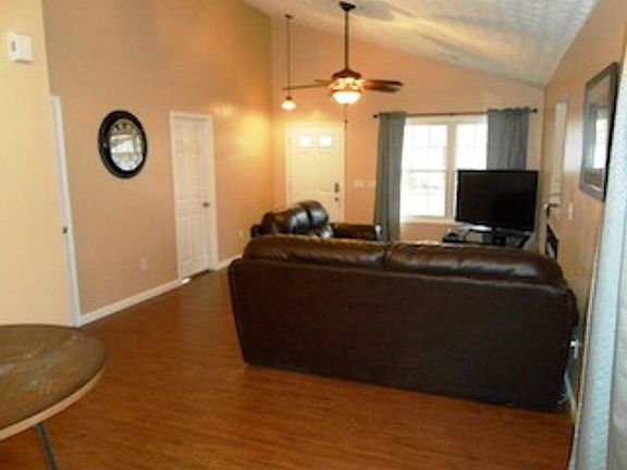 5th image of 2264 Glasgow Ln