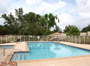 1527 47th St, Des Moines, IA 50311