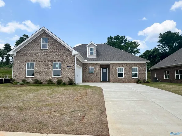 127 Fairways Pass, Meridianville, AL 35759