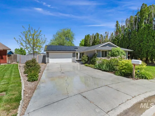 2715 Twilight St, Caldwell, ID 83605