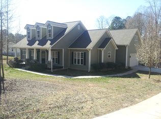 301 Summit Heights Dr, Nicholson, GA 30565