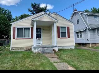 1152 Tulip St, Akron, OH 44301