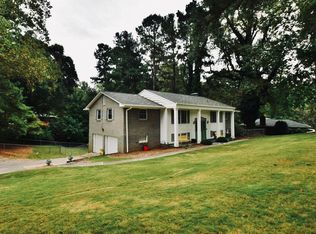 1963 Briarwood Dr, Gainesville, GA 30501