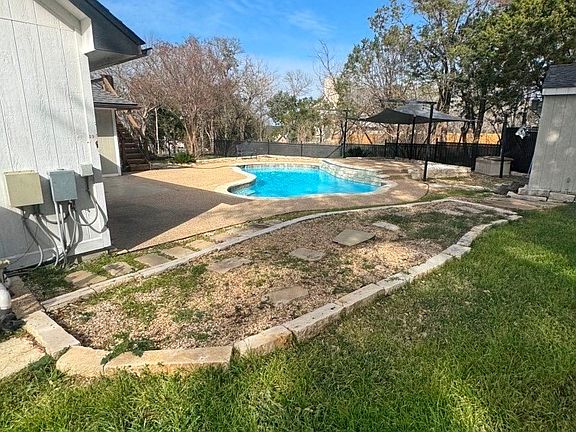 2nd image of 5524 Denmans Mountain Rd