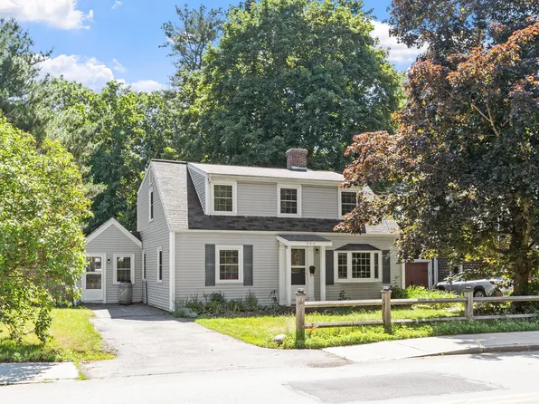 303 Central St, Acton, MA 01720
