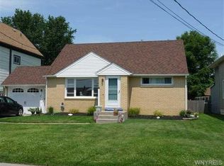 76 Lenox St, Buffalo, NY 14224