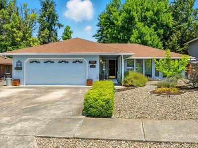 2757 Rosewood St, Medford, OR, 97504