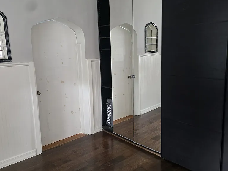 233 S 44th St #1 — Photo 18