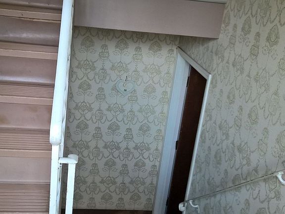 4th image of 300 Bryn Mawr St APT 1