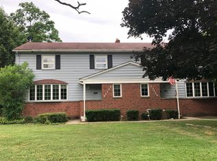 32722 Bainbridge Rd, Solon, OH 44139