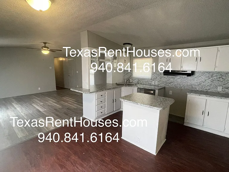 1622 Conkling Dr — Photo 3