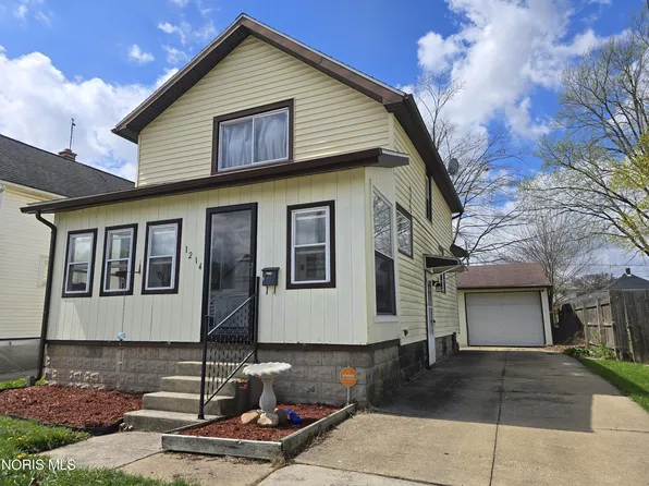 1214 Franklin Ave, Fremont, OH 43420