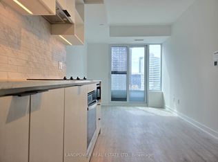252 Church St #2516-C08, Toronto, ON M5B 1Z2