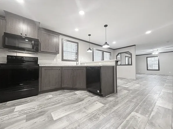 4000 E 134th St #1003, Chicago, IL 60633