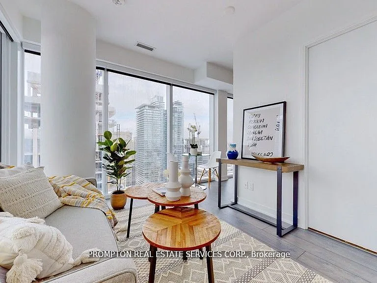 3 Gloucester St #3701 — Photo 13