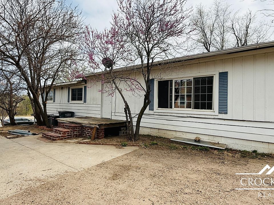 2nd image of 809 Greenwood Ave