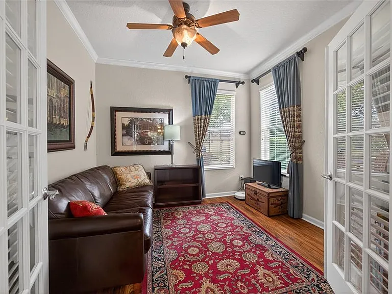 9106 SW 65th Loop — Photo 4