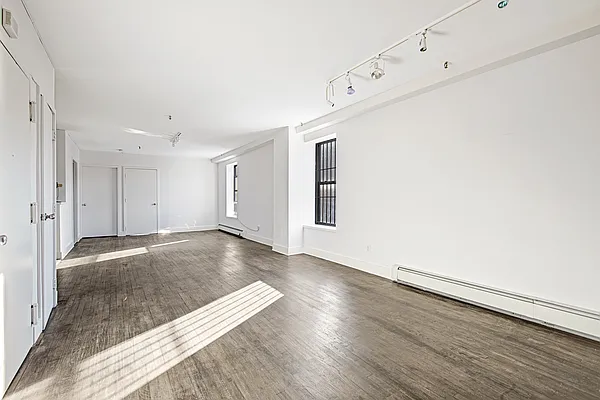 Rented by Douglas Elliman | media 27