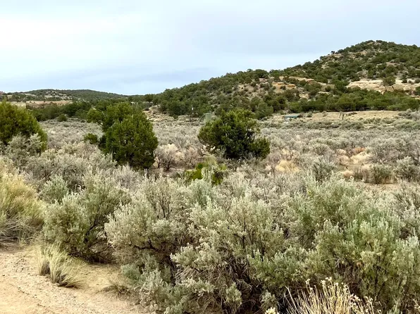 2770 Xx Rd, Aztec, NM 87410
