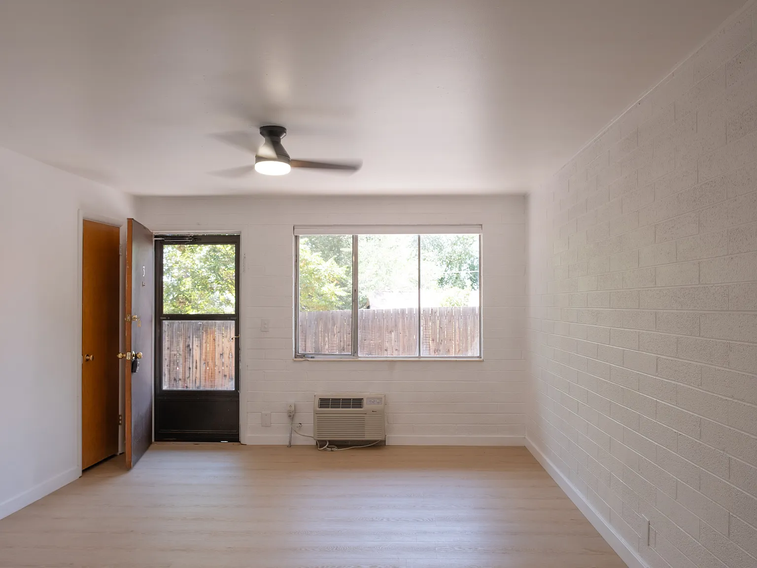 2 bed, 728 sqft, $1,700 — Photo 4