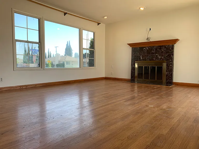 1305 E Oakmont Ave — Photo 20