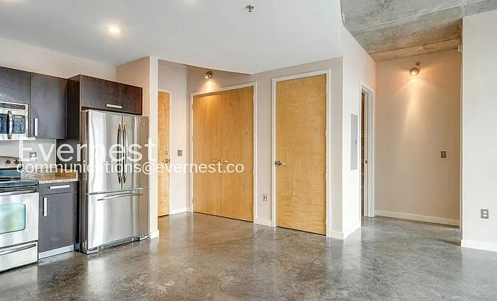 600 12th Ave S #619 — Photo 5