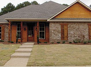 111 Meadowcreek Dr, Brandon, MS 39042