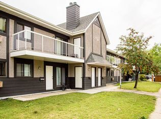 812 Allegheny Dr #915, Winnipeg, MB R3T 5L2