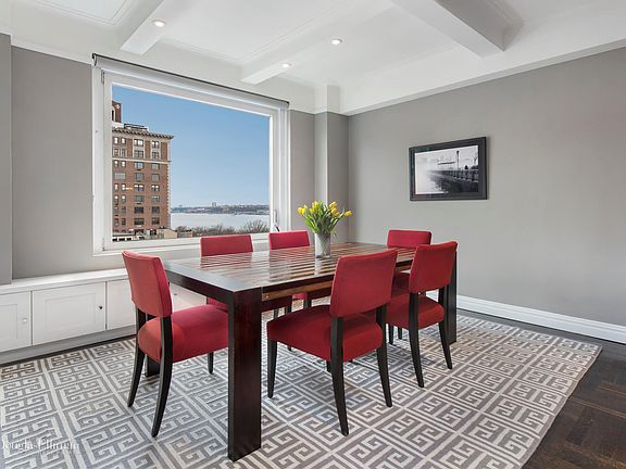 3rd image of 329 W 77th St #10C