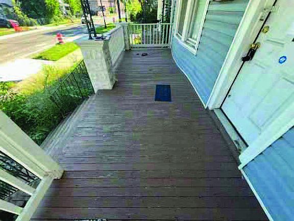 5th image of 231 W 107th St